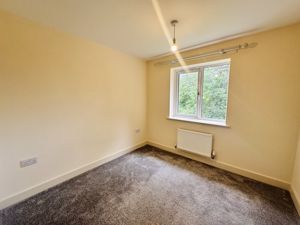 Bedroom- click for photo gallery
